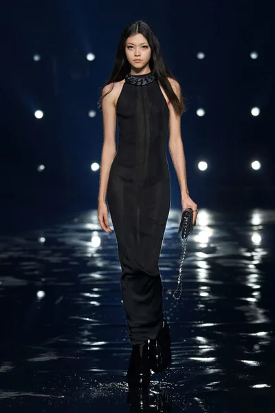 Look 23